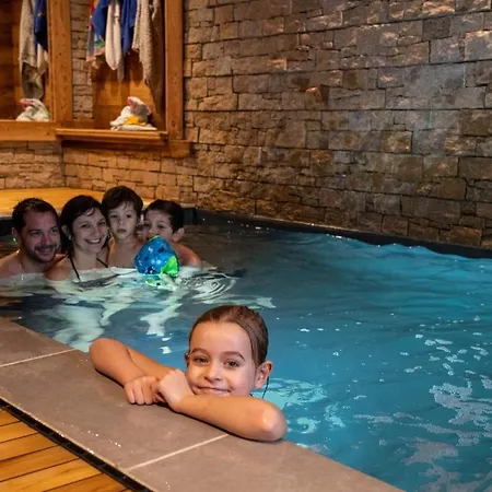 5* Piscine Intérieure, Sauna, à 20 Mins Des Pistes De Ski, à 300 M D’un Сasa de vacaciones