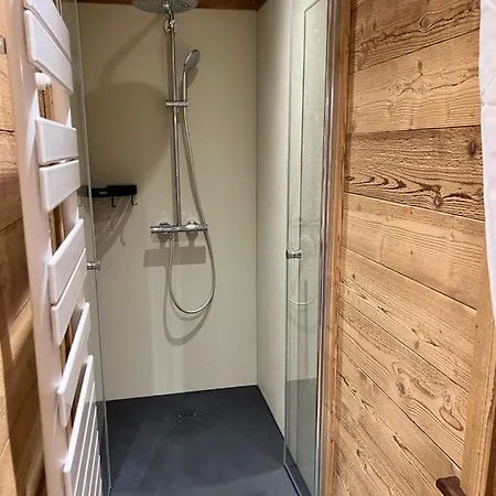 بيت للعطل 5* Piscine Interieure, Sauna, A 20 Mins Des Pistes De Ski, A 300 M D'un