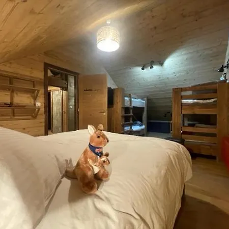 بيت للعطل 5* Piscine Interieure, Sauna, A 20 Mins Des Pistes De Ski, A 300 M D'un *